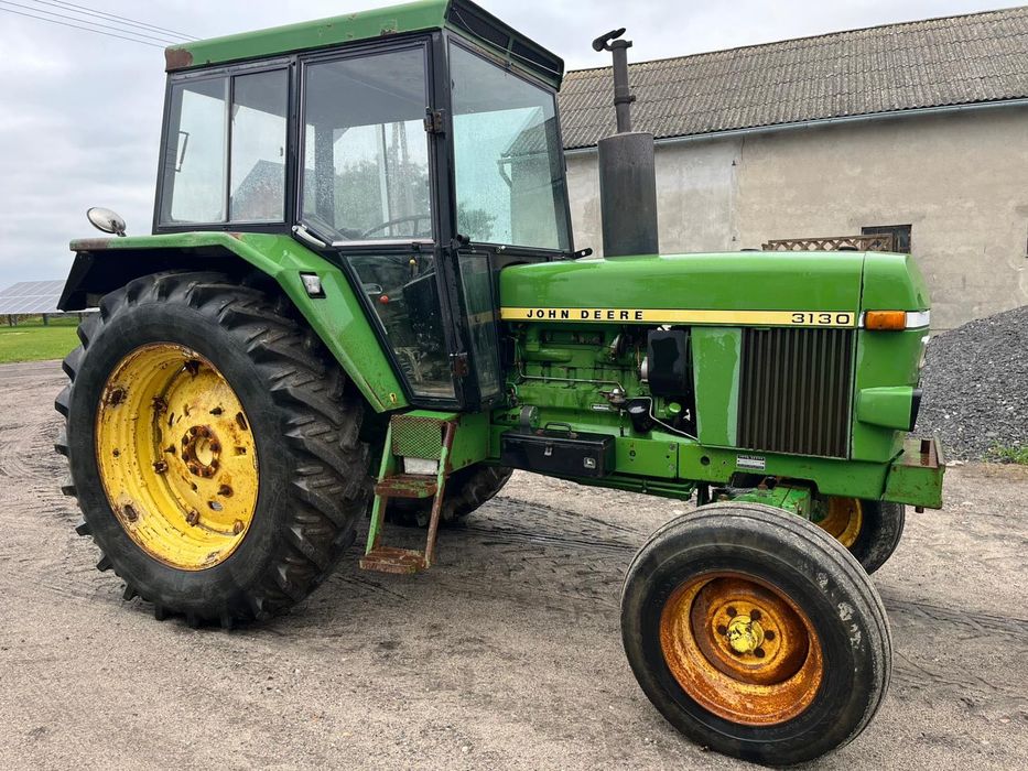 Ciągnik Rolniczy John Deere 3130 6-cylindrowy Sprowadzony