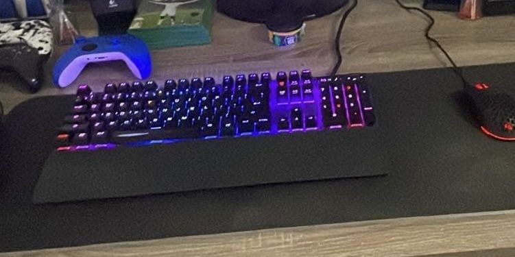 klawiatura steelseries apex pro