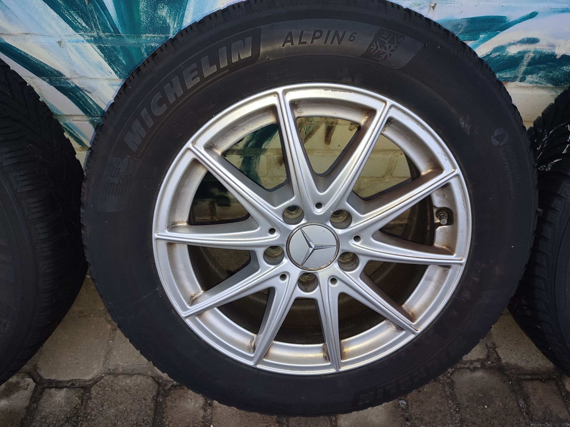 Koła Mercedes 16" WIELOSEZONOWE  Michelin Alpina 5