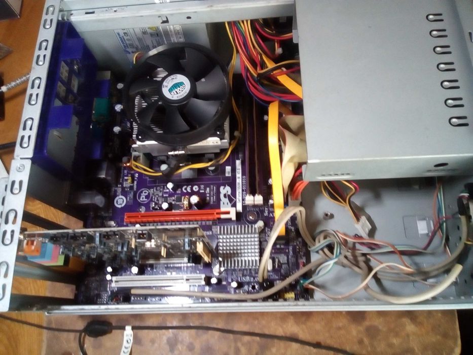 Материнская плата ам2+ процессор 3 ядра 4гб