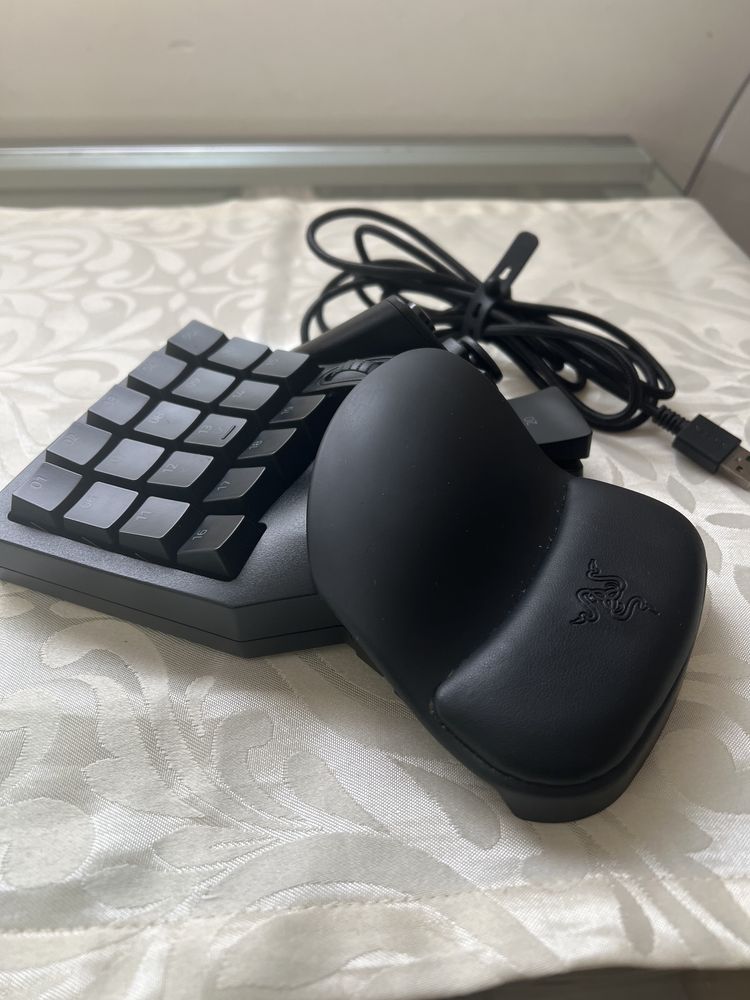 Tartarus Pro teclado