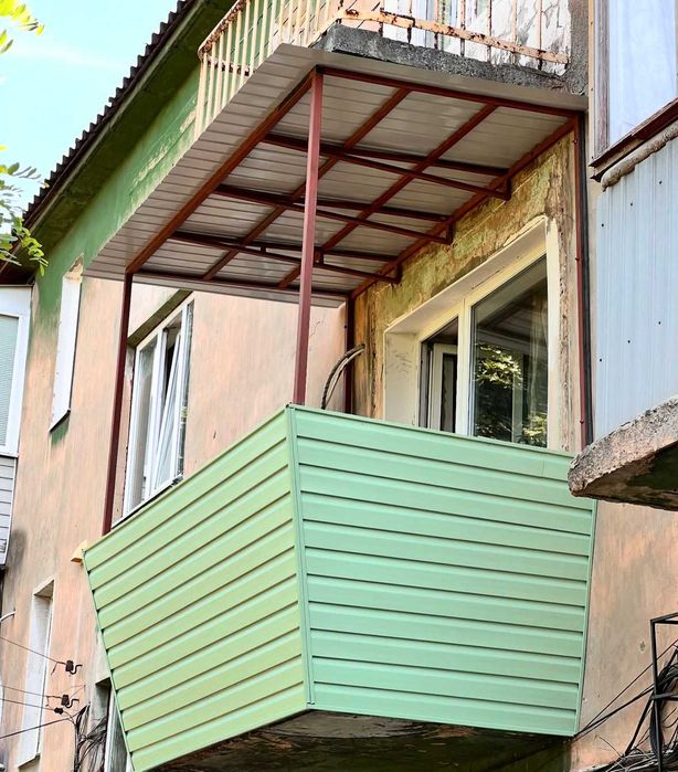 Обшивка балкона Київ Голосіївський район Внутрішня Зовнішня ДЗВОНІТЬ