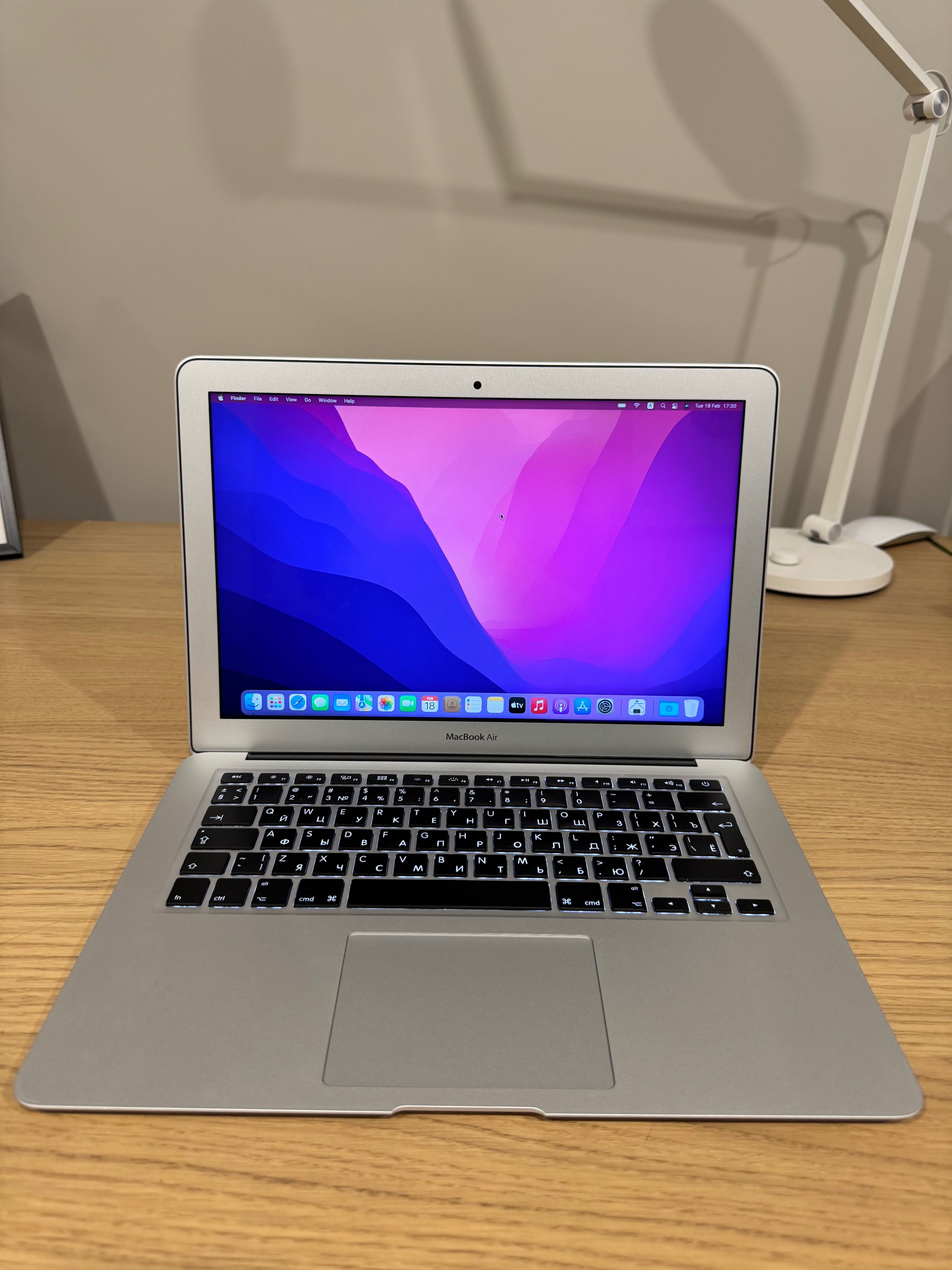 MacBook Air (13, 2017)