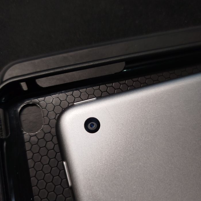 Продаю ipad 6 32 gb silver