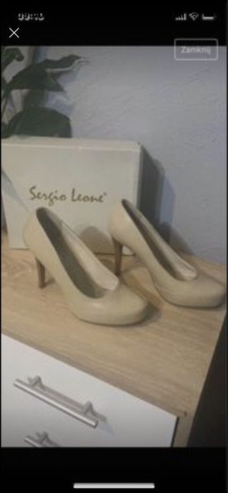 Buty na obcasie kremowe