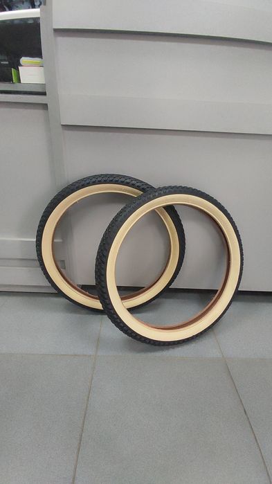 Велосипедные Покрышки 20*2.125 Новые