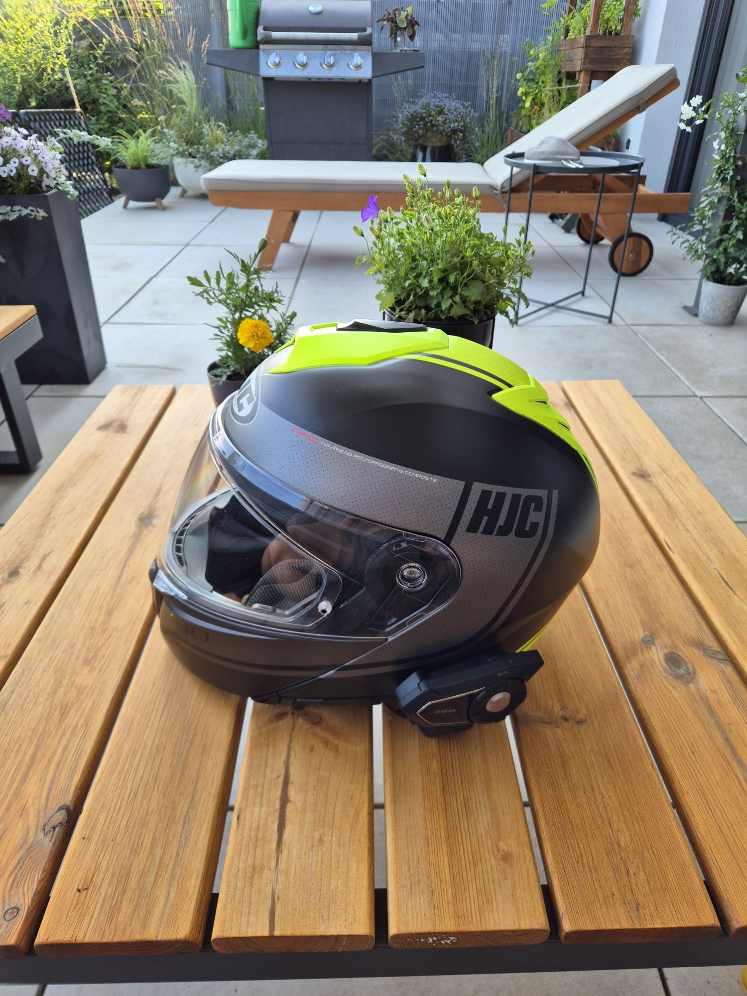 Kask HJC i90 rozm M + Sena 30k stan b.dobry.