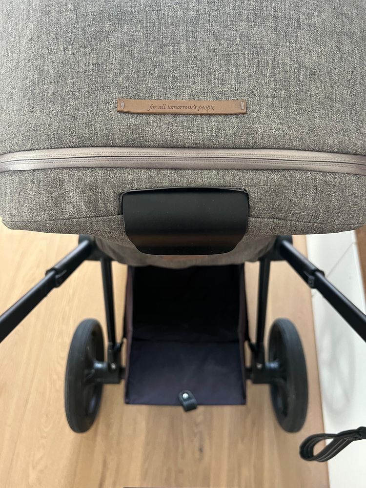 Wózek 2w1 Cybex Priam 2.0 PLUS Manhattan Grey. Gondola + spacerówka