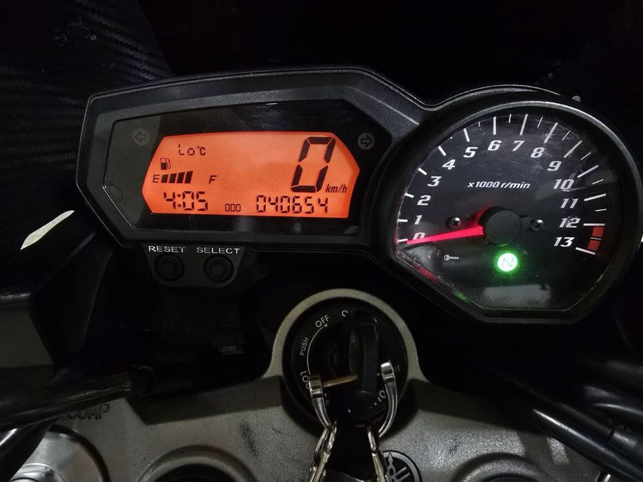 Продам мото yamaha fz 1000см