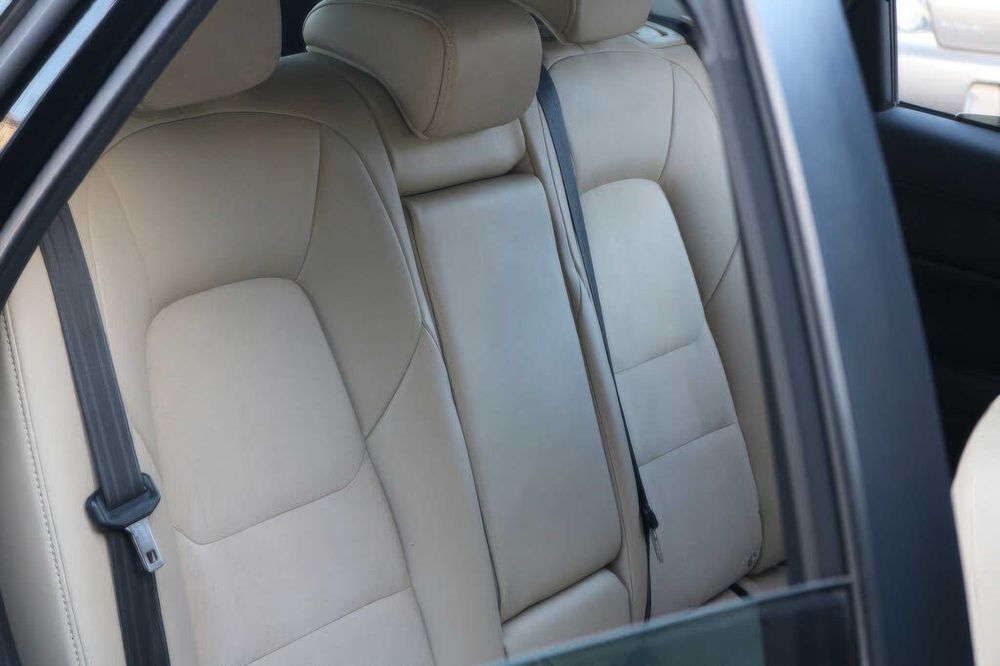 Mazda CX-5 Touring      2017