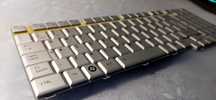 TOSHIBA Klawiatura srebrna  A500 L350 P200 MP-06876U4