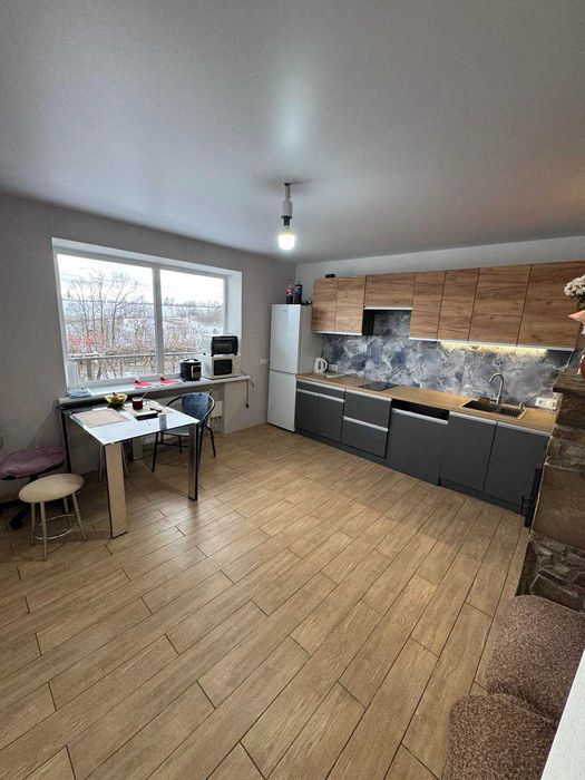 Продаж будинку Ружична ремонт меблі техніка ціна з УСІМ під ключ