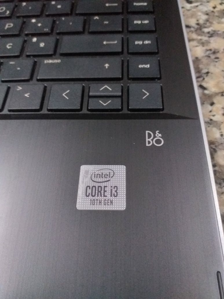 Computador híbrido HP