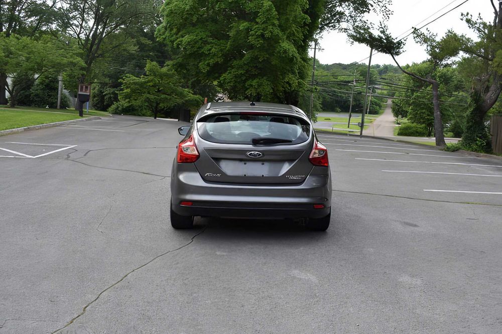 Ford Focus      2014