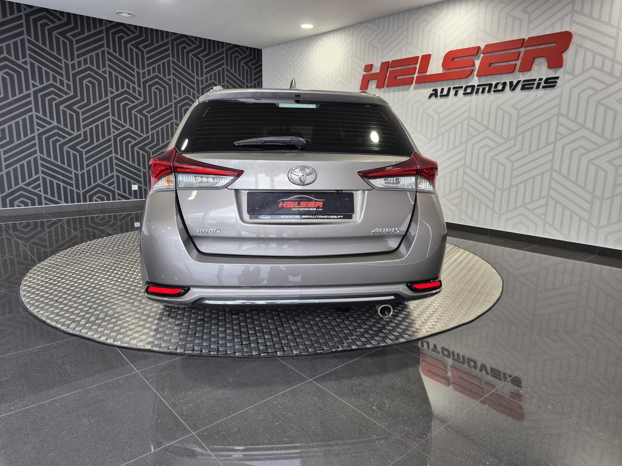 Toyota Auris Touring Sports 1.6 D-4D Exclusive+Navi
