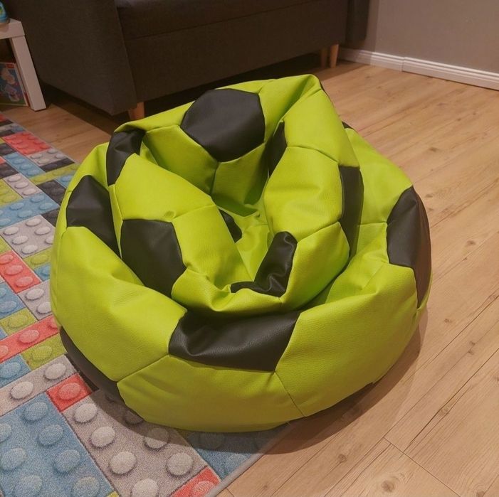 Puf dla dzieci piłka