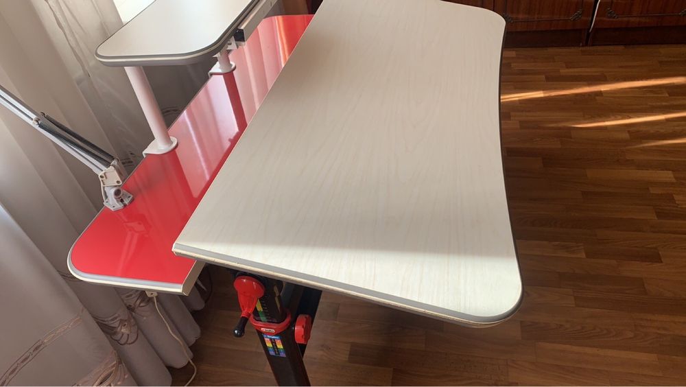 Детский стол Mealux Ferrari BD-150R с тумбой