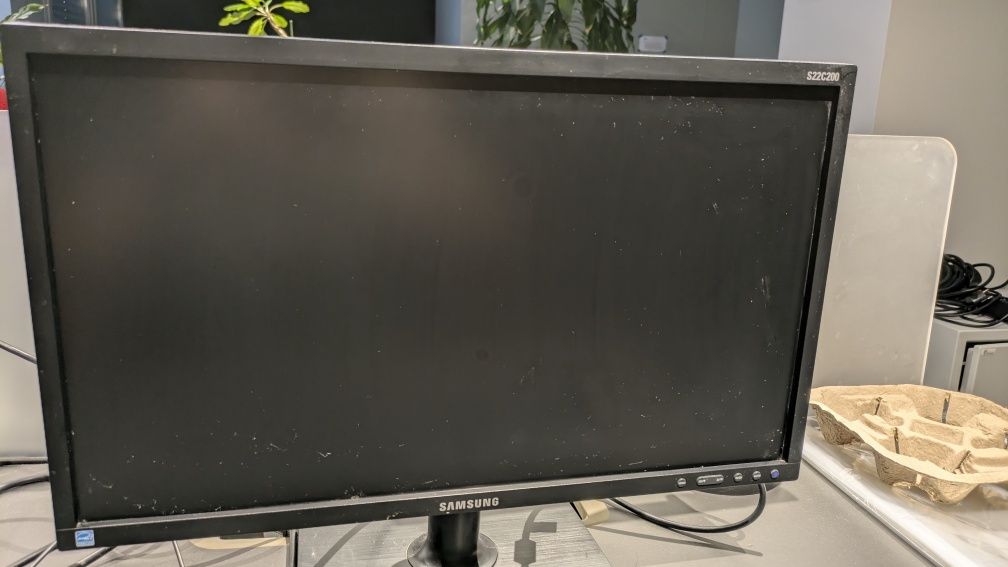 Продам ПК з монітором Core i5-4670, 8gb, Radeon R9 200.
