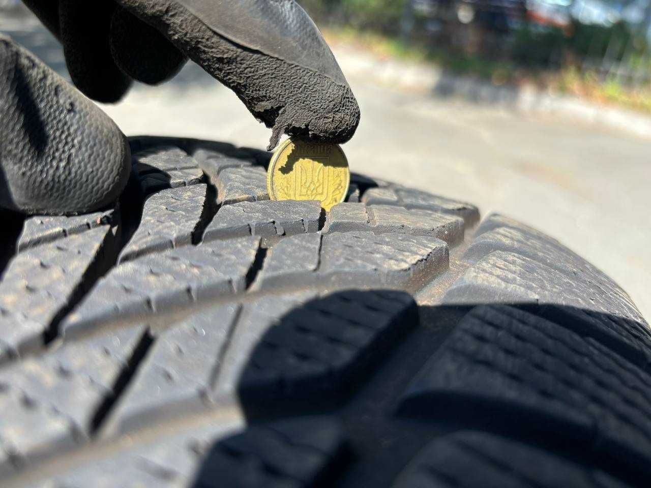 Резина, шины Goodyear UltraGrip Ice 2 225/55 R17 101T XL