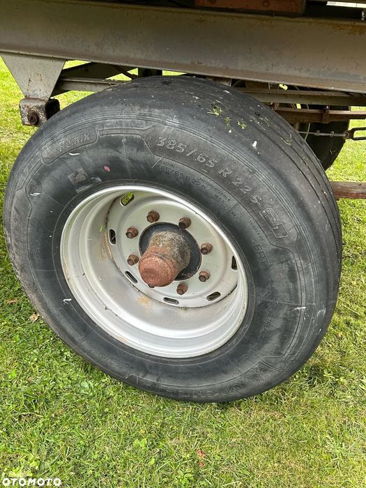 Przyczepa rolnicza HL80
