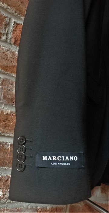 GUESS MARCIANO marynarka wieczorowa rozmiar 48 + pokrowiec gratis !