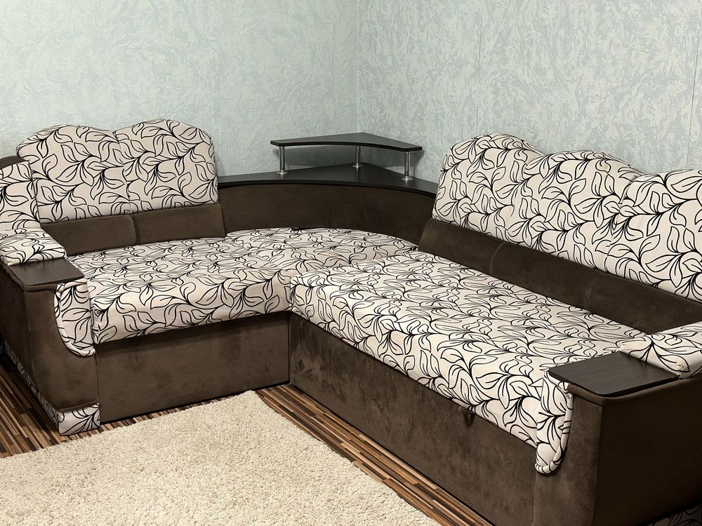 Кутовий диван стан як новий