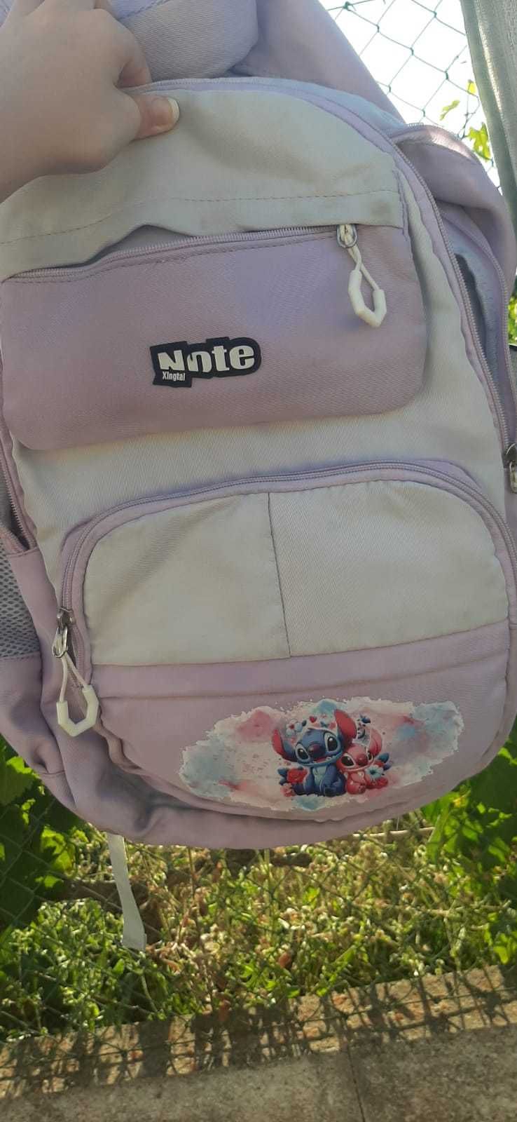 Mochila para crianca do stich em bom estado