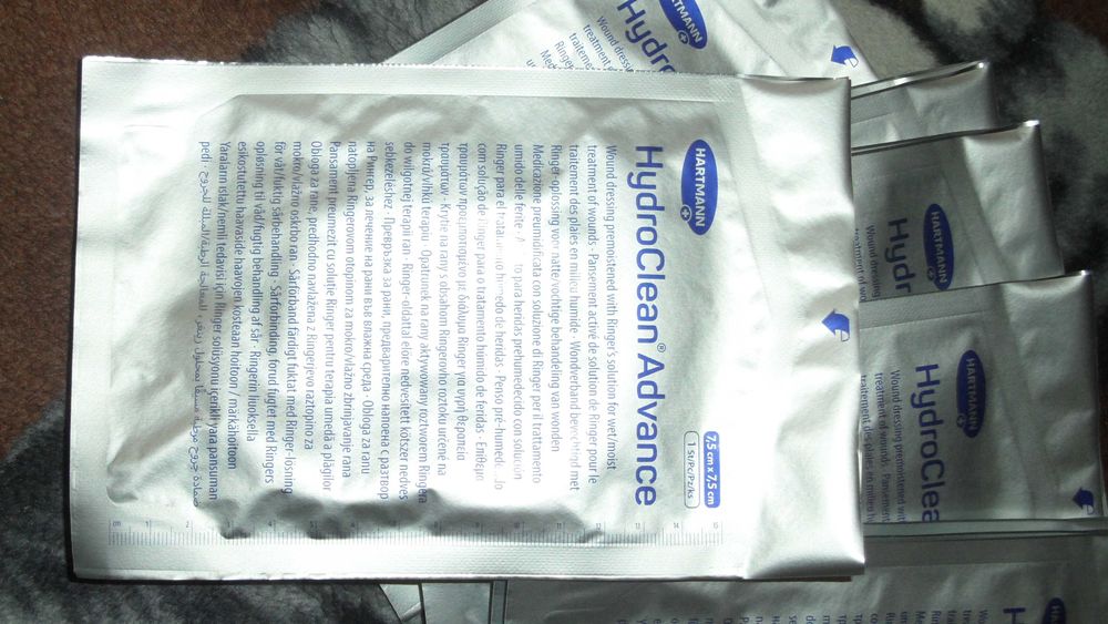 Opatrunek Hydro Clean Advance 10 sztuk