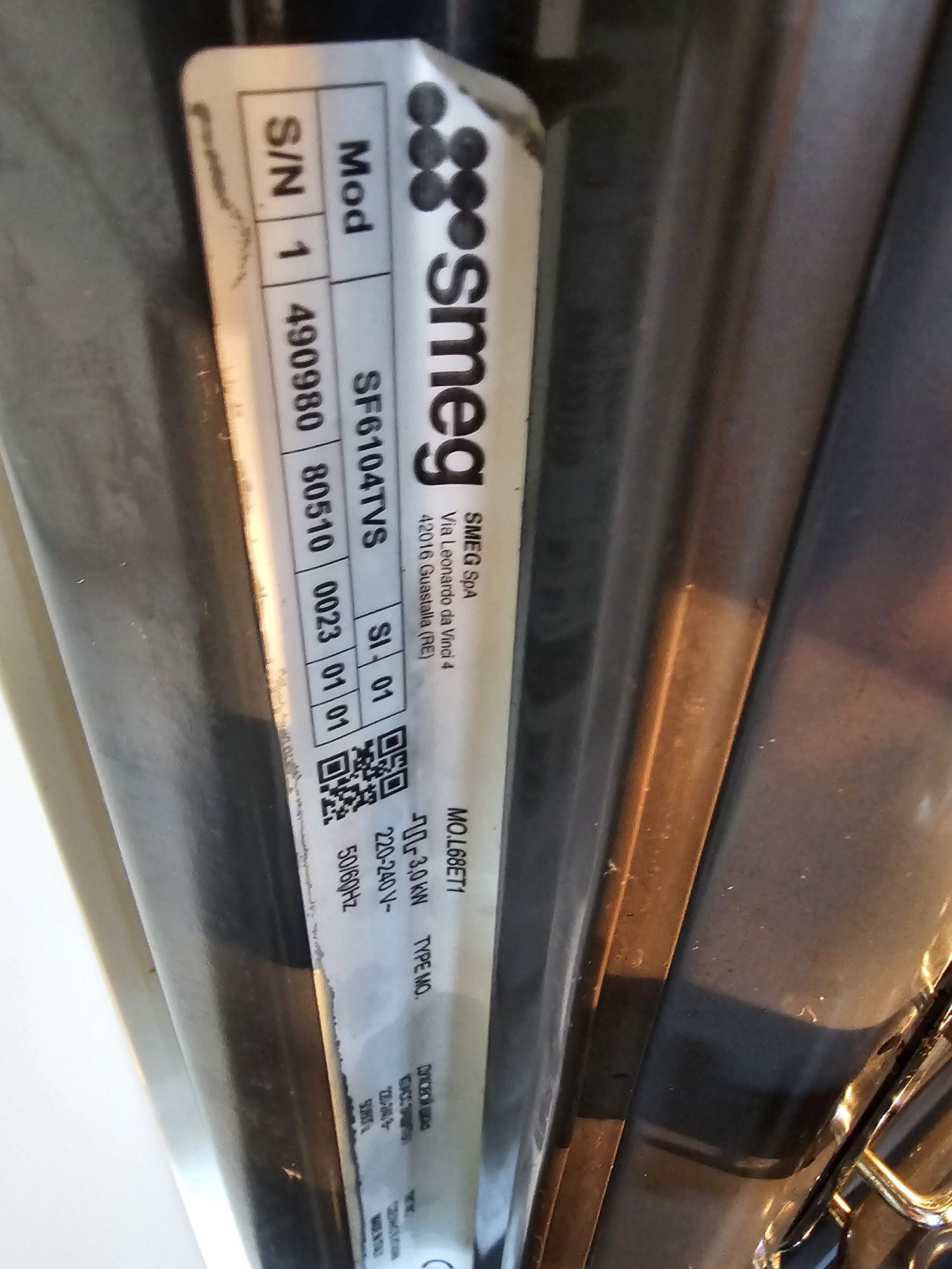 Forno SMEG encastrar SF6104TVS