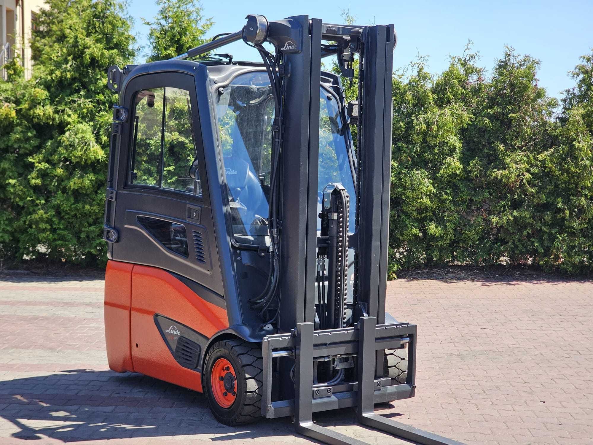 Wózek widłowy Linde E16-02 Elektryczny 2019r. Triplex 3848h