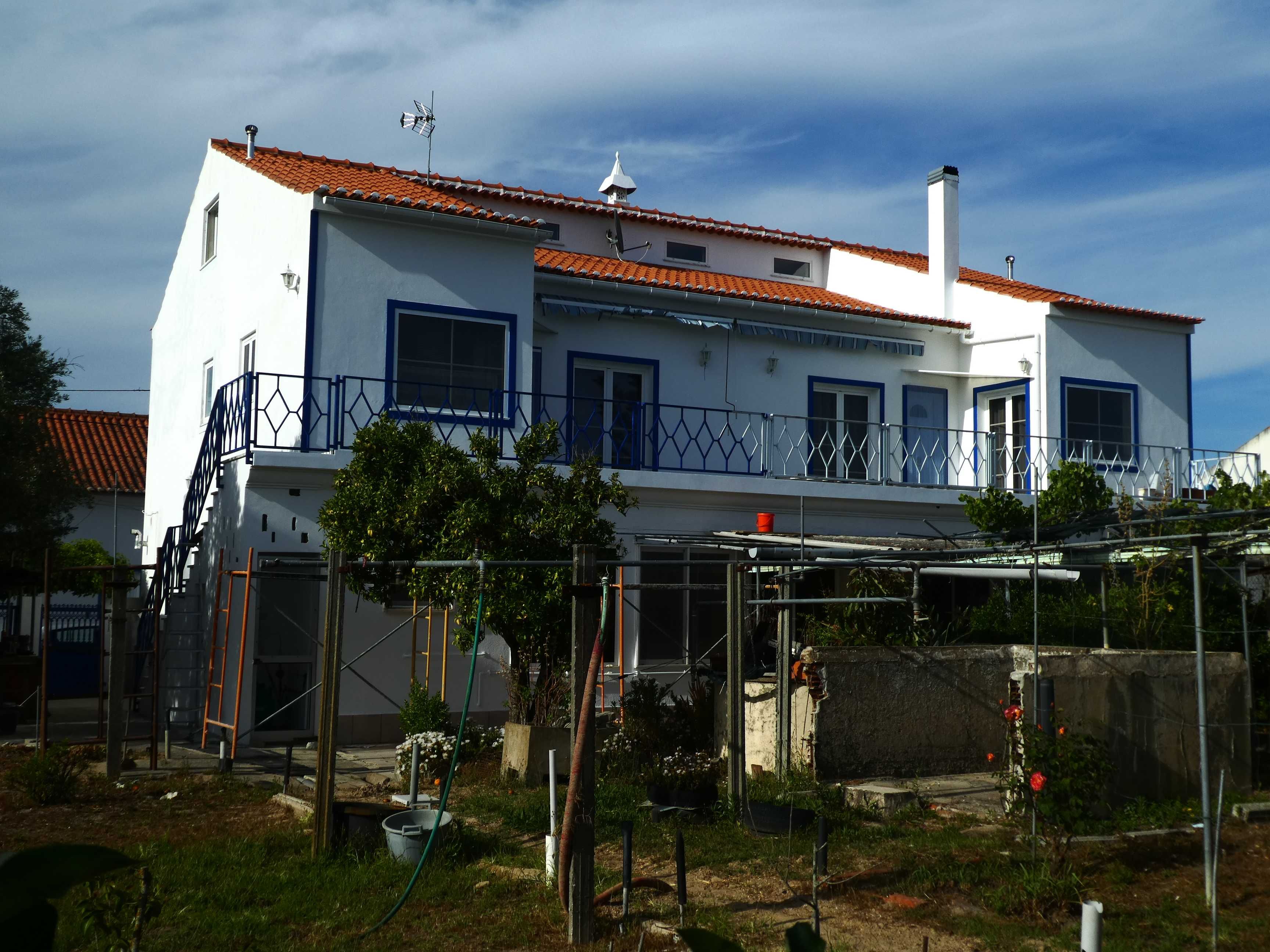 Prédio e propriedade em Grândola.