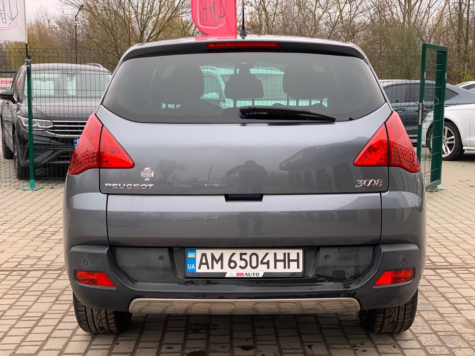 Peugeot 3008 2011