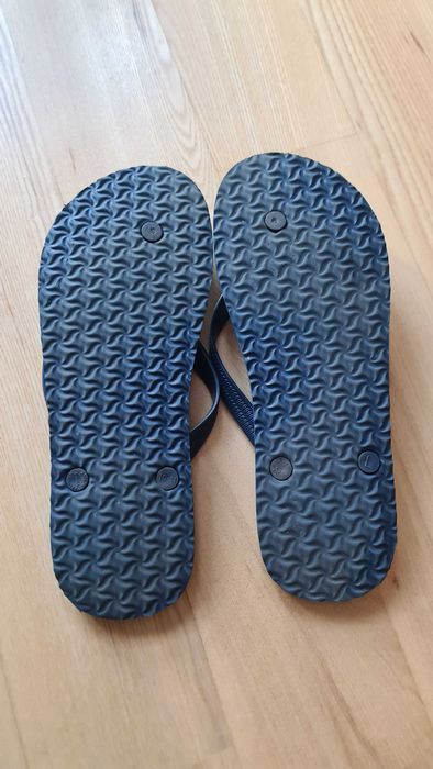 Klapki japonki Old Navy rozmiar 10-11