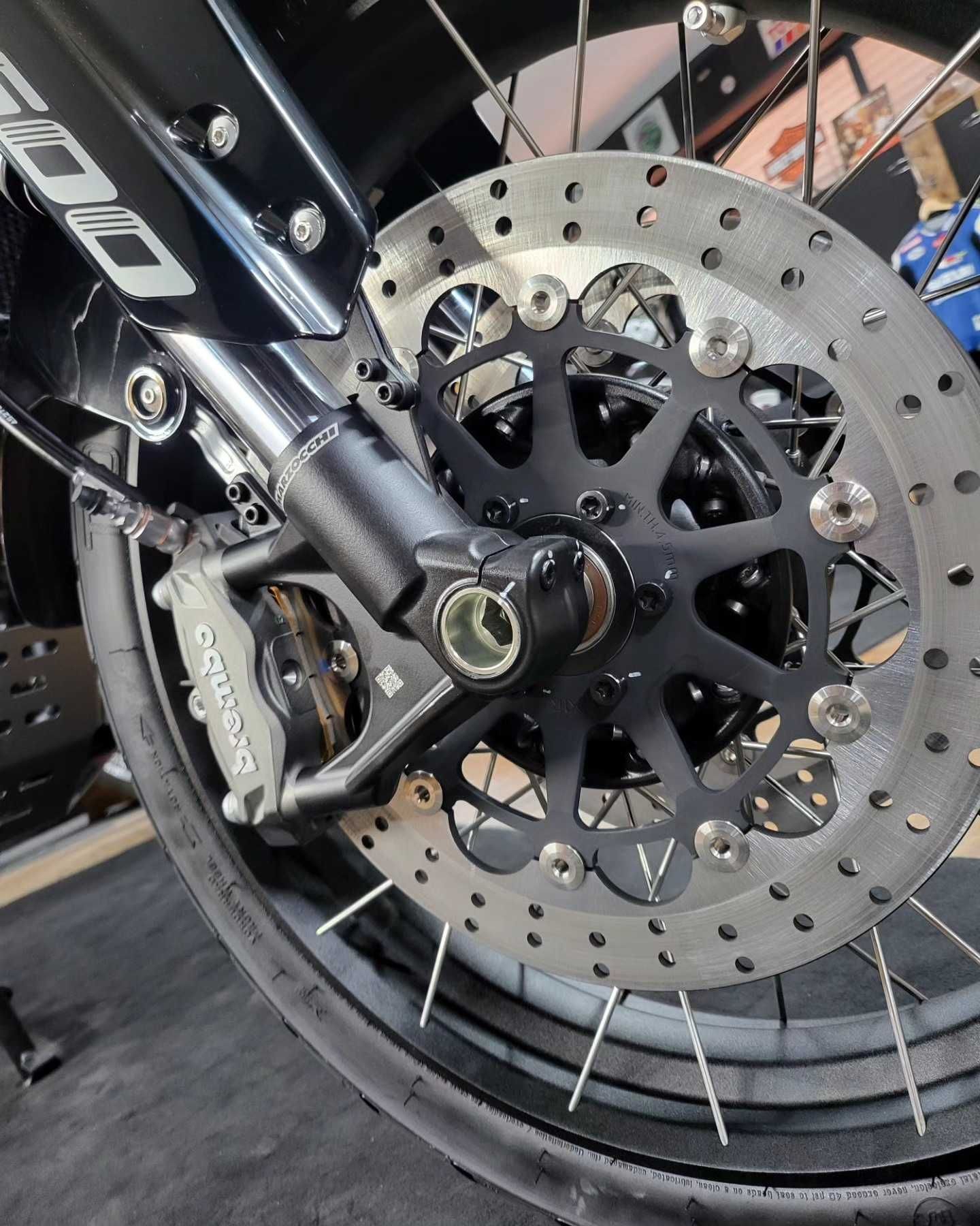 QJ Motor SRT 600SX