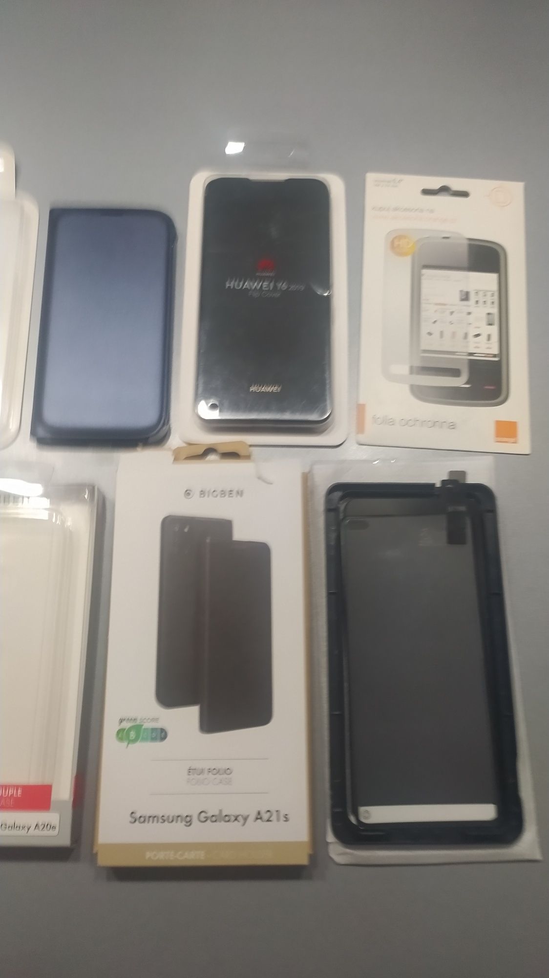 Etui, Pokrowce na telefony mix modeli