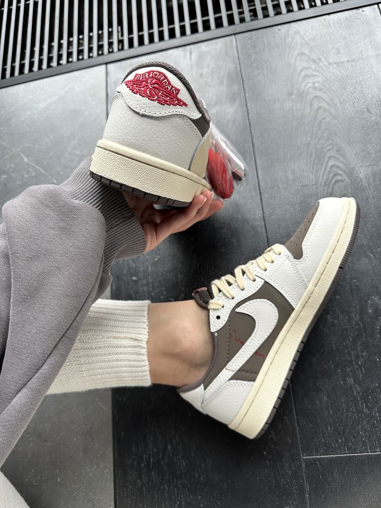 Кроссовки Nike Air Jordan 1 Retro Low Og Sp Travis Scott Reverse Mocha