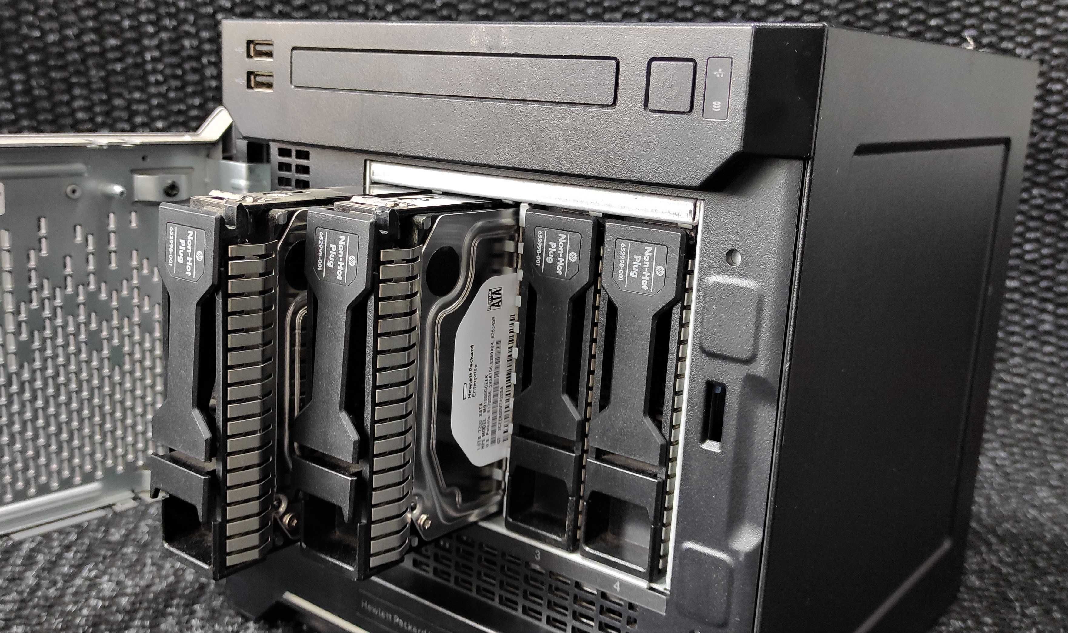 Сервер HP Proliant Microserver Gen8