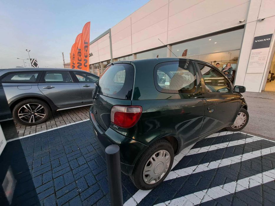 Vendo Toyota Yaris