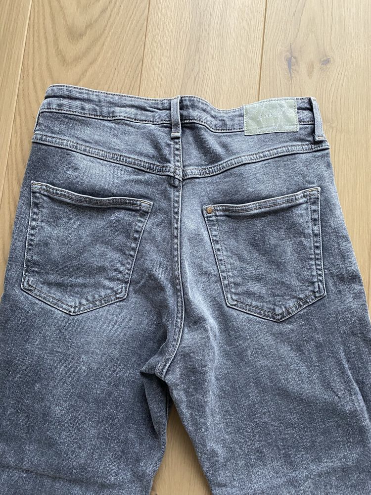 Jeansy czarne / szare H&M Vintage roz 38