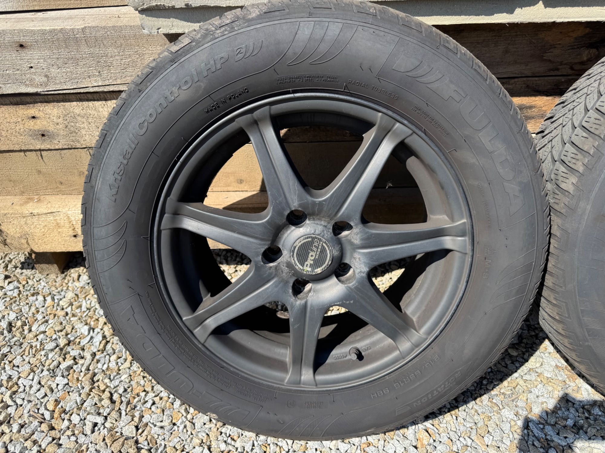 Alufelgi 16’ z oponami 215/65/16 do Nissan Renault Hyundai Kia