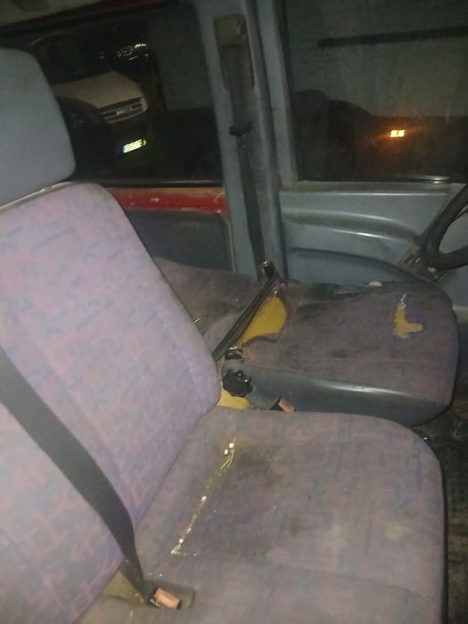 Mercedes vito 108 vendo ou troco por uma passat 110cv em carrinha