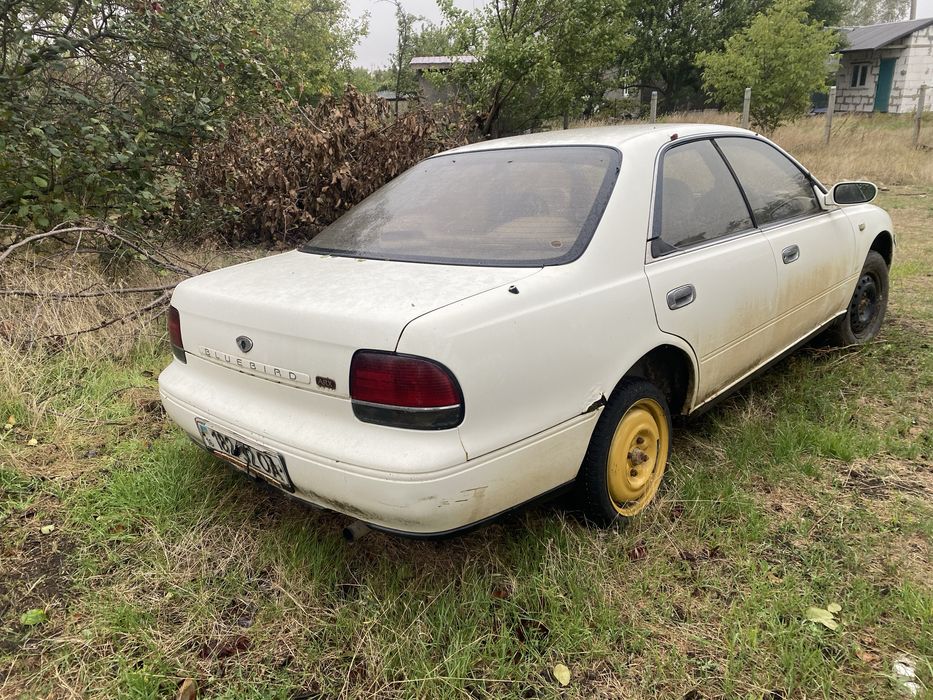 Продам nissan  срочно