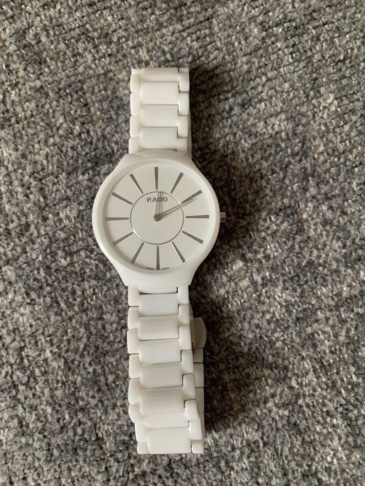 Керамические часы Rado