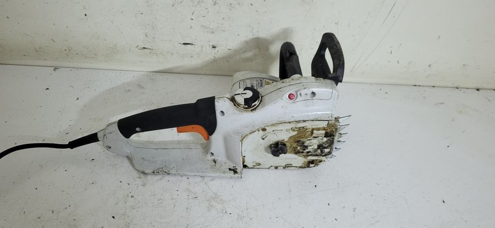 Elektryczna piła do drzewa stihl mse 170 c 1700 w uszkodzona