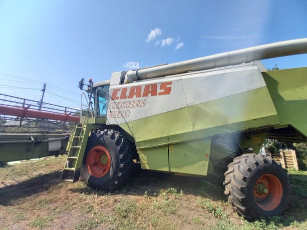 Комбайн Class Lexion 480+3 жатки