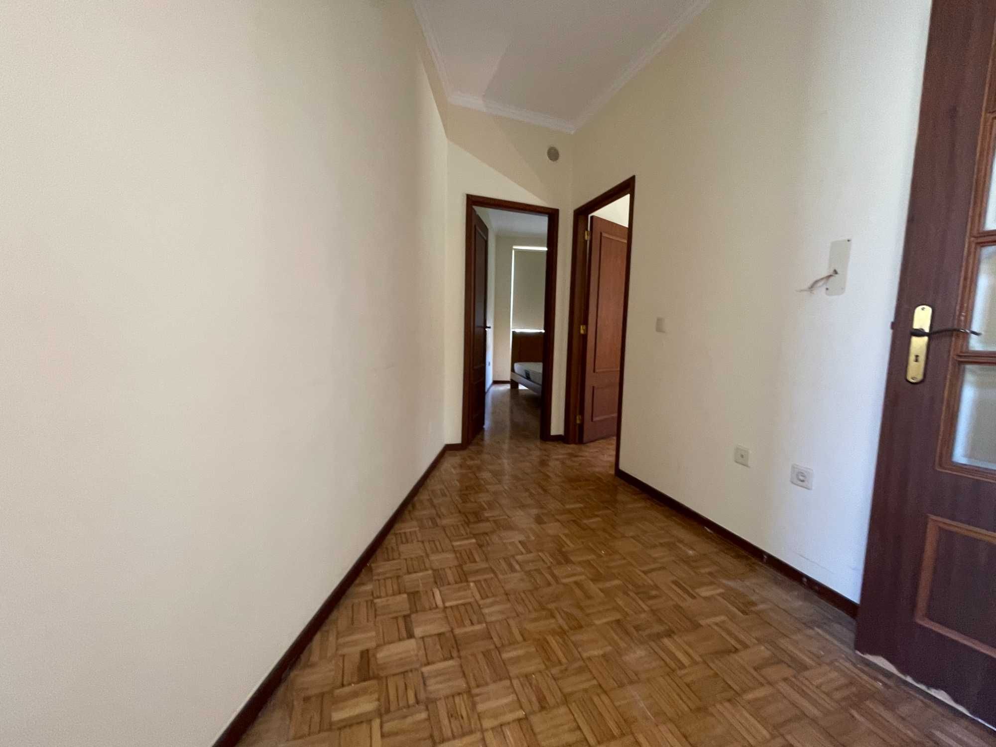 Apartamento T2 Próximo do Marquês