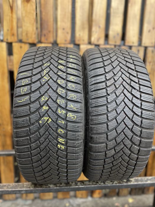 Шини 225/40/18  Bridgestone 22 рік стан нових
