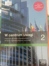 W centrum uwagi 2-okładka gratis