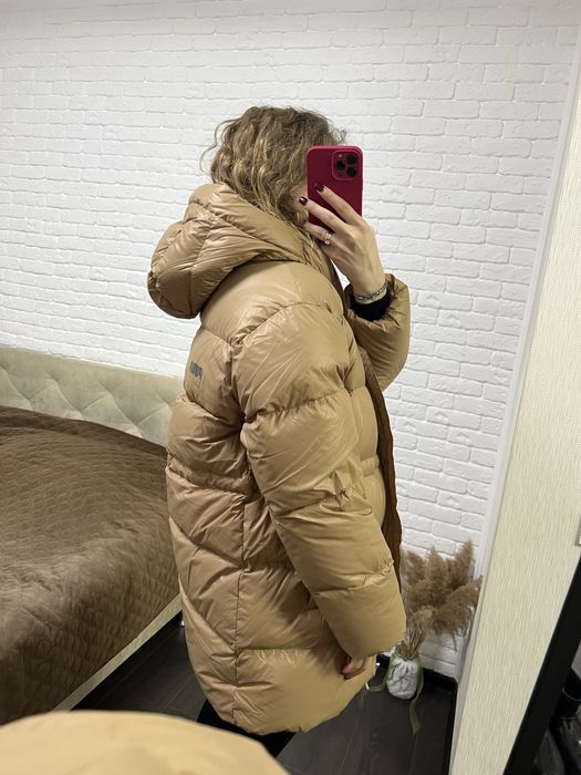 Пуховик Puma. беж S . Чорна Л. Оригінал