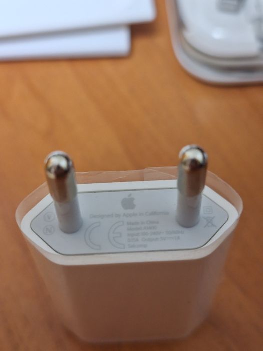 Продам наушники,шнур с зарядкой к айфону iPhone 12 Pro 6S plus Samsung